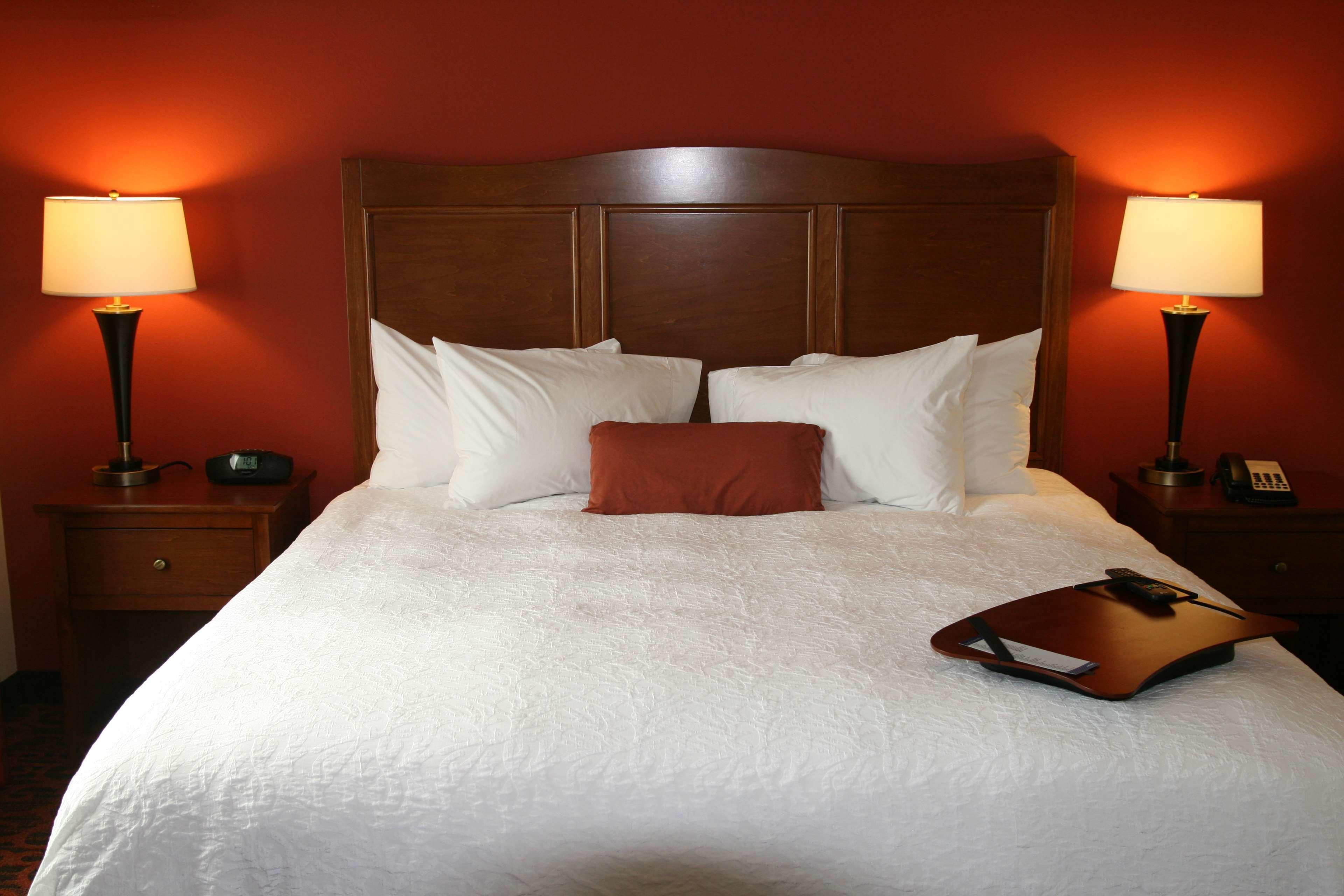 Hampton & Hotel Bastrop